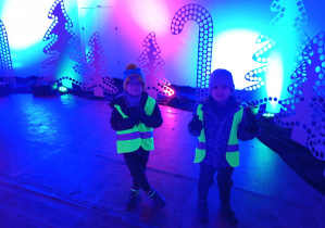 Dwóch chłopców z grupy Małpki.