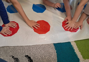 Zabawa orientacyjno-ruchowa Twister
